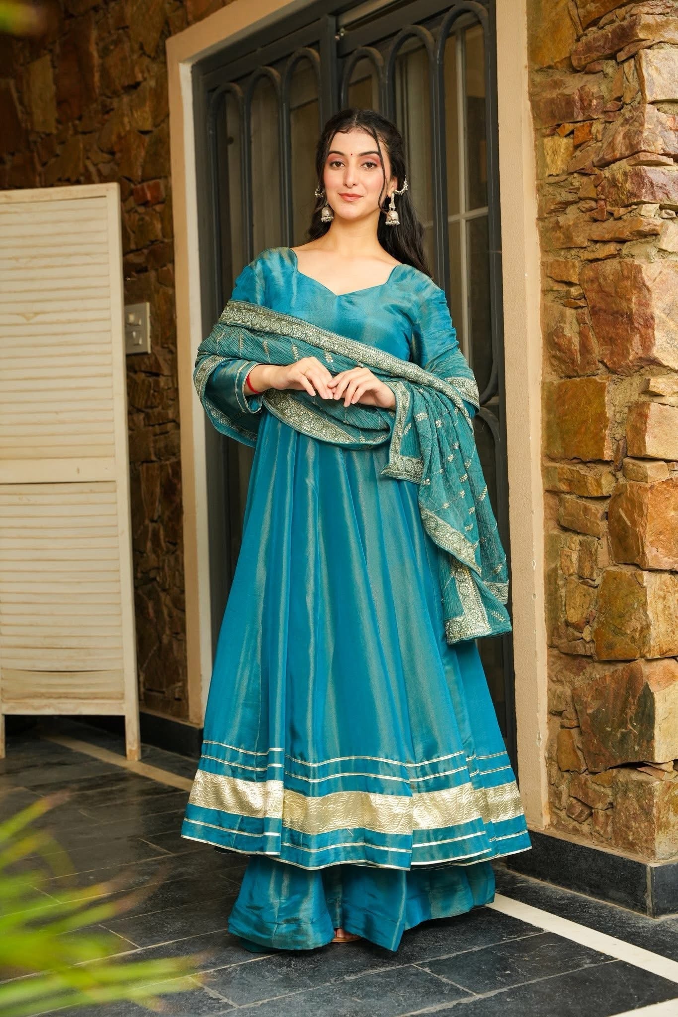 Neelanjali Suit Set