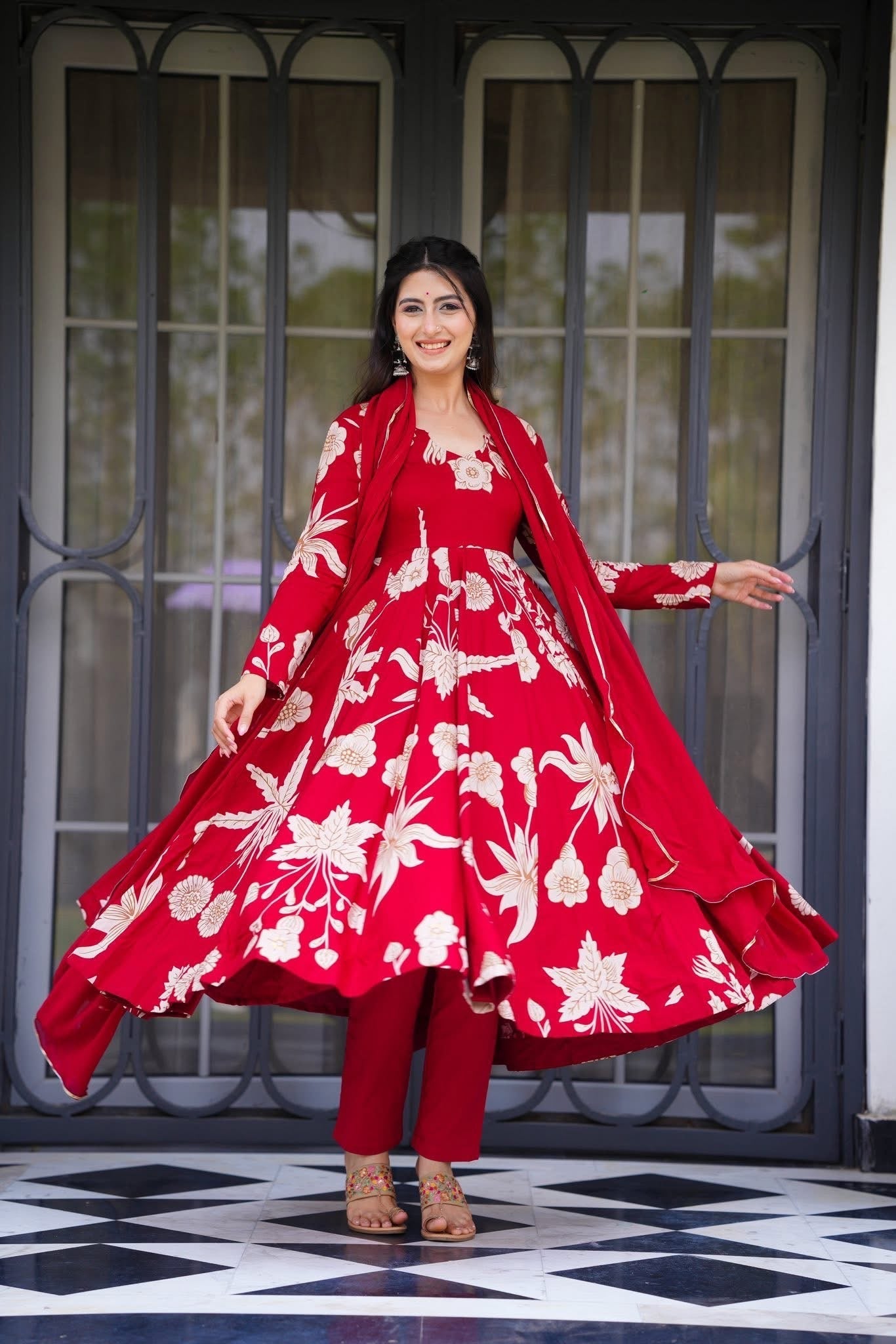 Flame Lily Red Suit Set