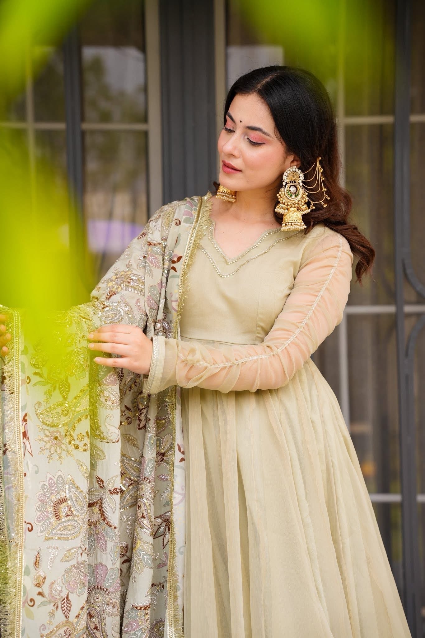 Sonakshi Grace Suit Set