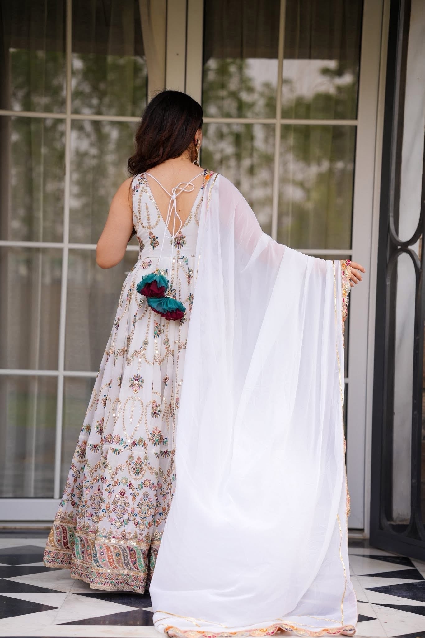Ishnoor Heavy Maxi Set