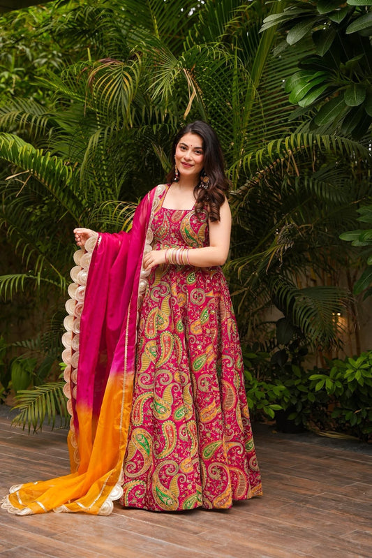 Folk Fever Maxi Set