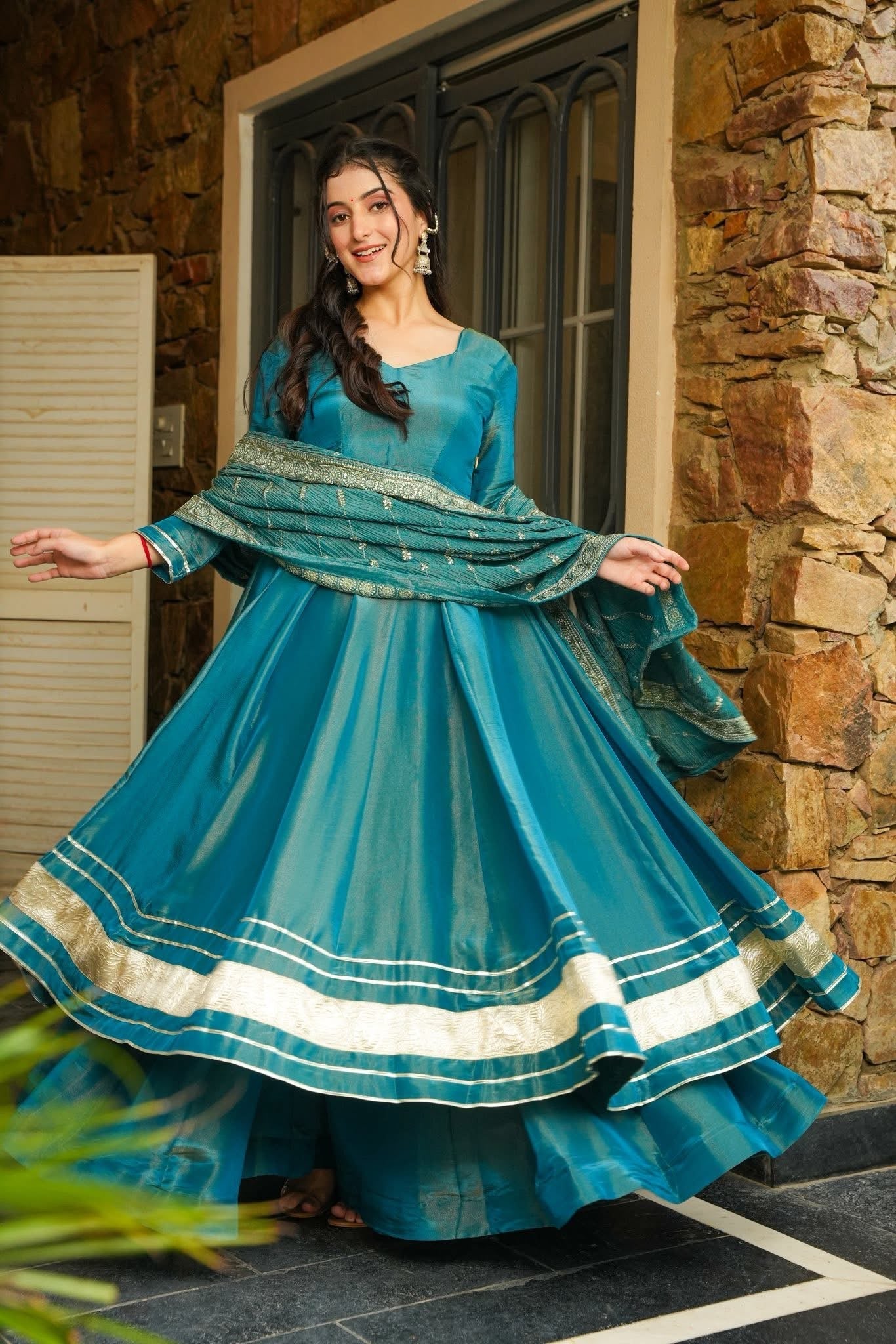 Neelanjali Suit Set